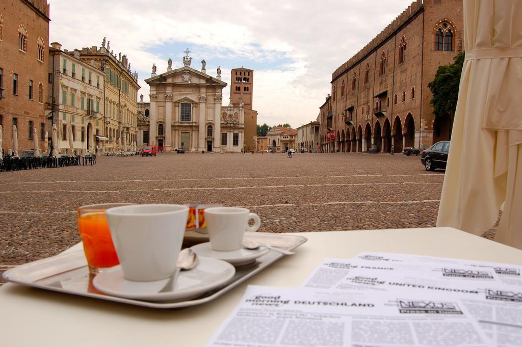 Residenza Accademia Hotel Mantova Eksteriør billede